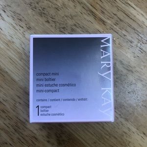 MaryKay compact Mini. New